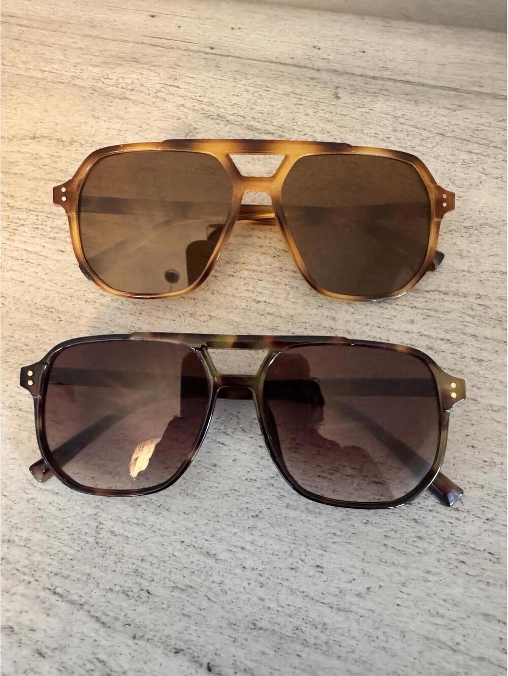Pair Of Aviator Sunglasses In Tortoiseshell Frames-Reg And Oversized